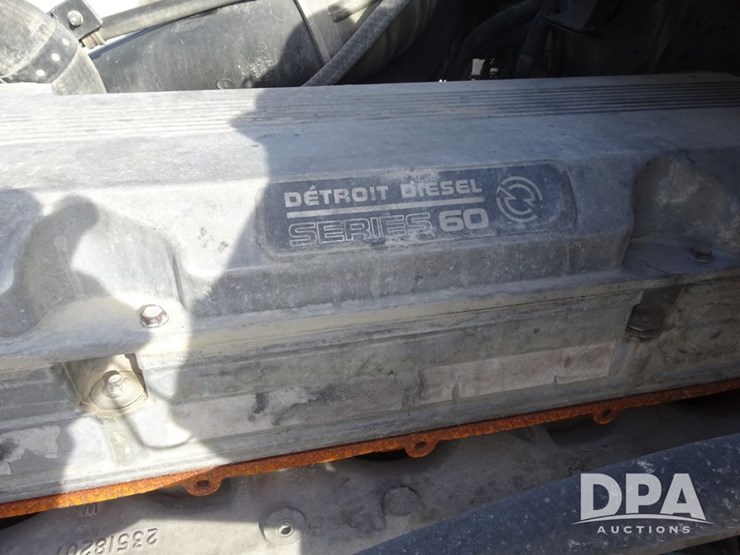 2018-freightliner-coronado-day-cab-glider-truck-(pz13985,-unit-775)-image-88