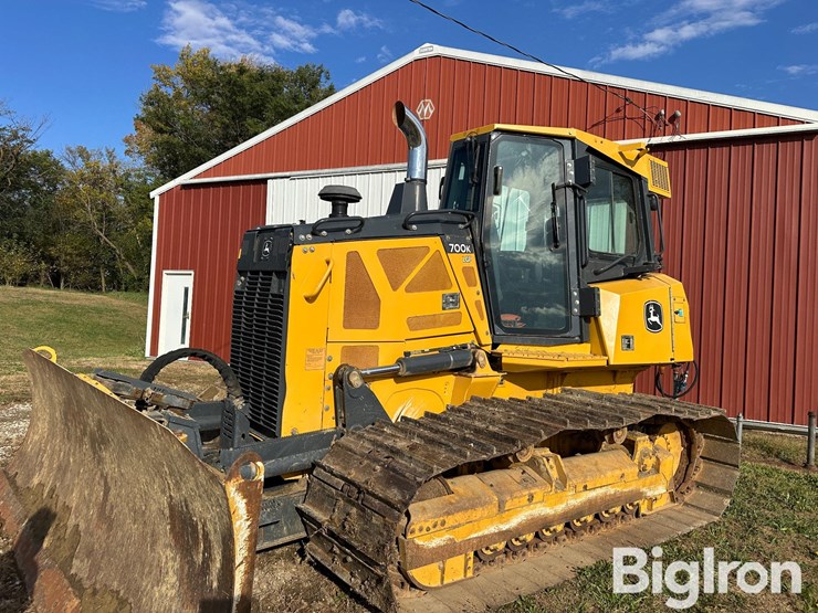 2016-deere-700k-lgp-image-13