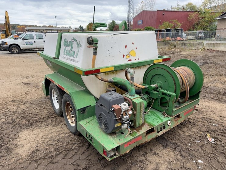 easy-lawn-l65-t/a-tow-behind-hydroseeder-image-3