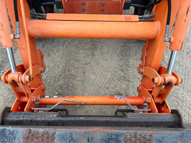 kubota-m7040-image-10