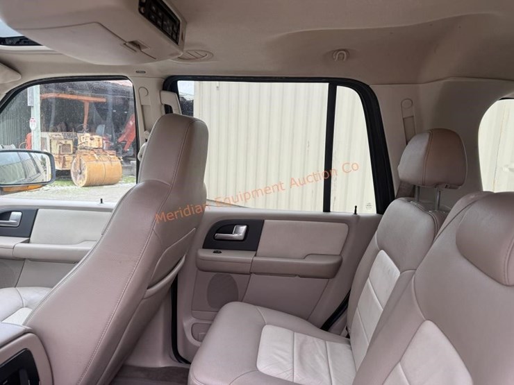 2003-ford-expedition-image-20