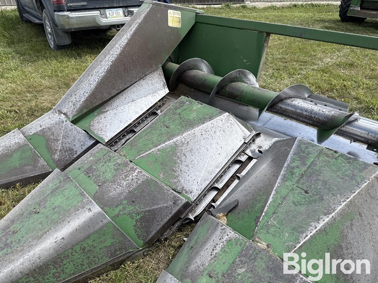 john-deere-444-image-17