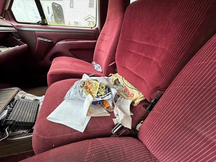 1995-ford-f350-xlt-image-65