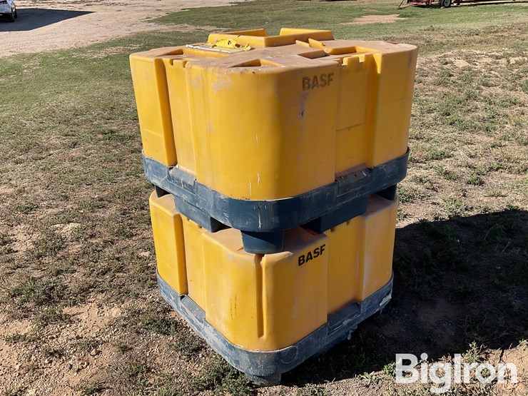 basf-system-110-gallon-liquid-fertilizer-poly-shuttles-image-7