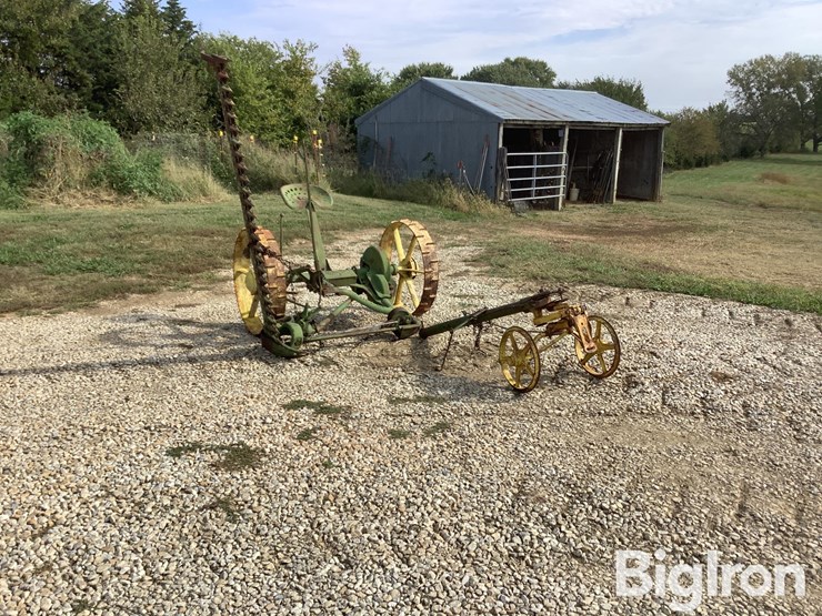 john-deere-6-image-3