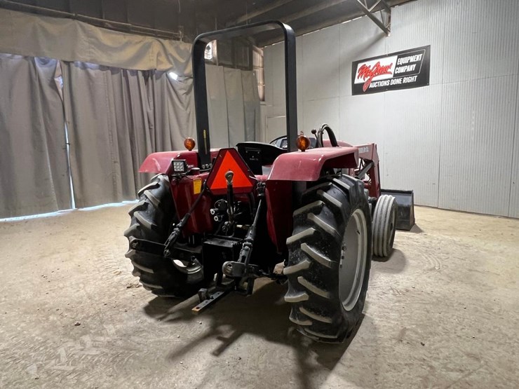 case-ih-3220-image-5