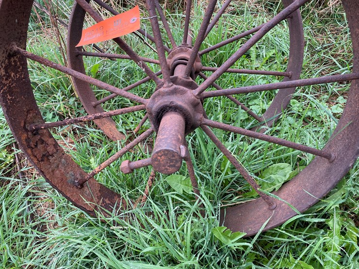 #9619-•-(2)-vintage-steel-wheels-image-10