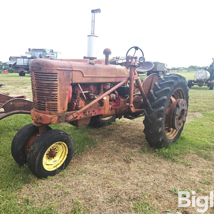 1941 INTERNATIONAL M