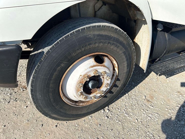 2005-international-durastar-4300-image-34