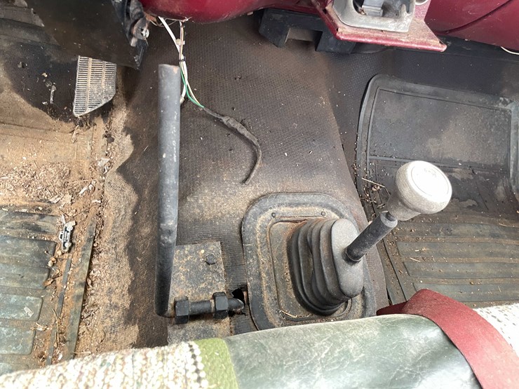 #8043-•-1981-chevy-custom-deluxe-30-truck-(has-wi-title)-image-43