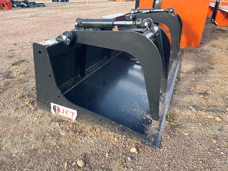 #4050-•-84"-smooth-faced-grapple-bucket-attachment-image-2