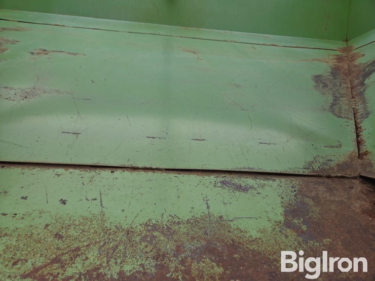 2001-parker-2000-image-15