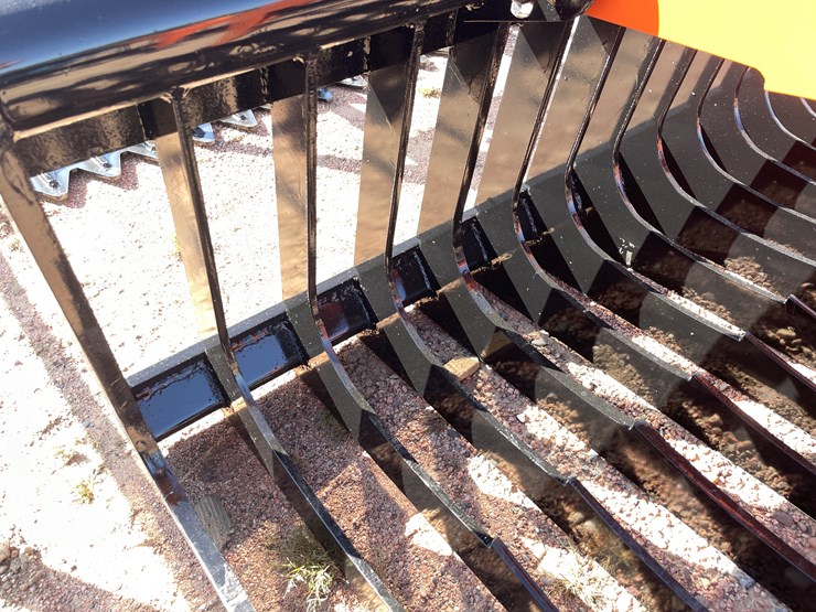 #4117-•-76"-skeleton-grapple-bucket-attachment-image-4