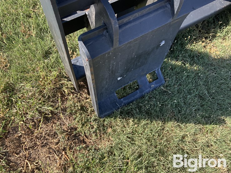 jenkins-skid-steer-pallet-fork-image-9