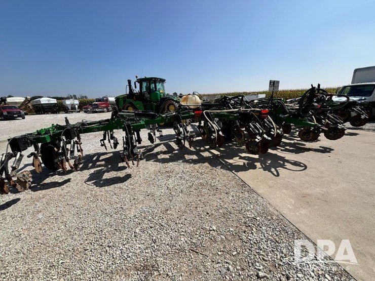 2021-unverferth-3500-image-7