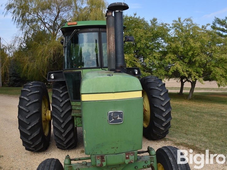 john-deere-4430-image-13