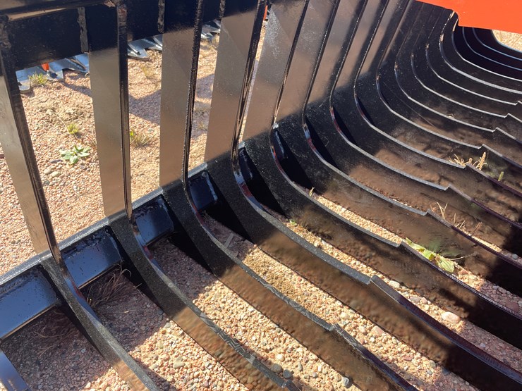 #4139-•-76"-skeleton-grapple-bucket-attachment-image-4