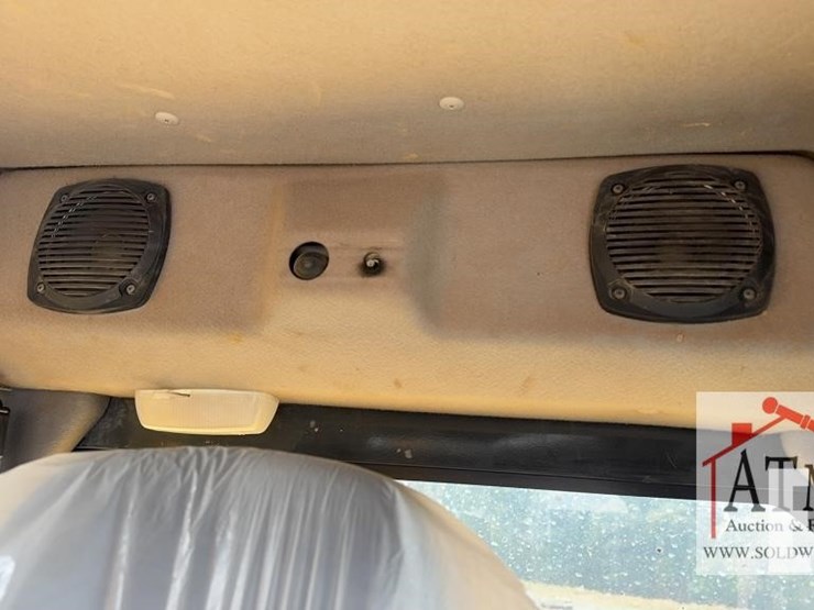 2021-komatsu-pc138us-11-image-30