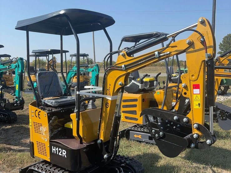 mini-excavator-h12r-image-7