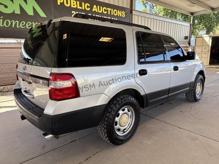 2015-ford-expedition-image-7