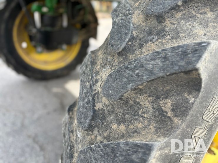 2019-john-deere-r4038-image-91