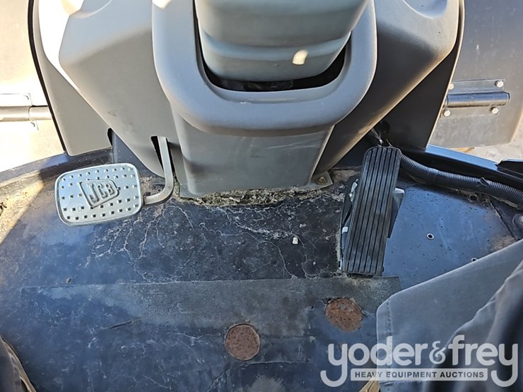 2023-jcb-407-image-25