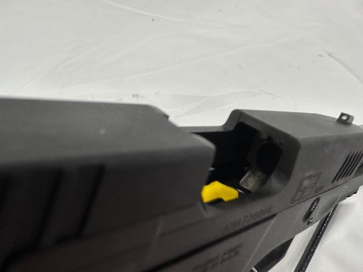 #2025-00061-•-taurus-g3-pistol-image-34