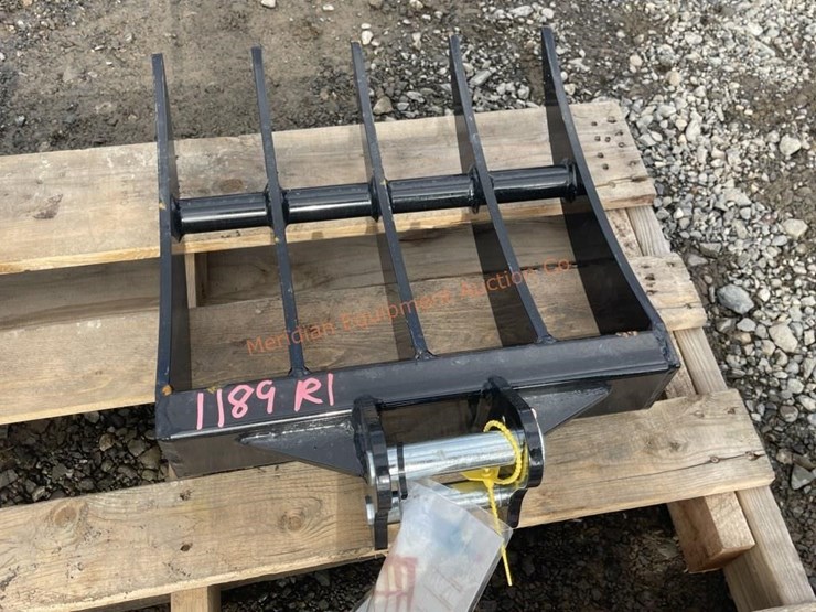 ir-mini-excavator-rake-image-1