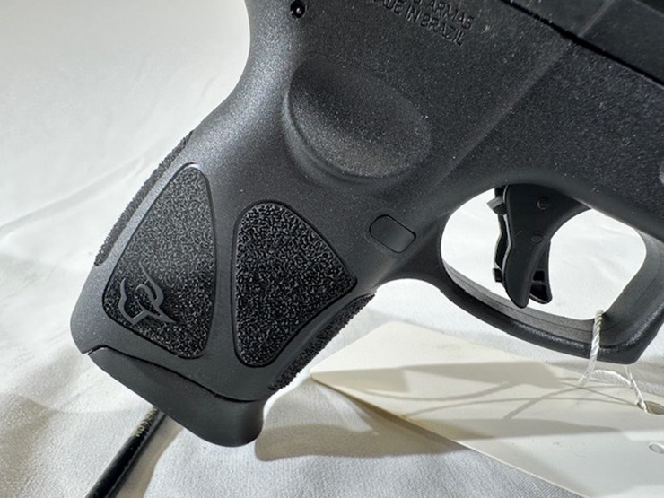 #2025-00068-•-taurus-g3c-pistol-image-25
