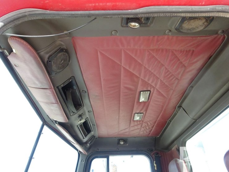 1997-ihc-9400-eagle-truck-(pz13991,-unit-433)-image-87