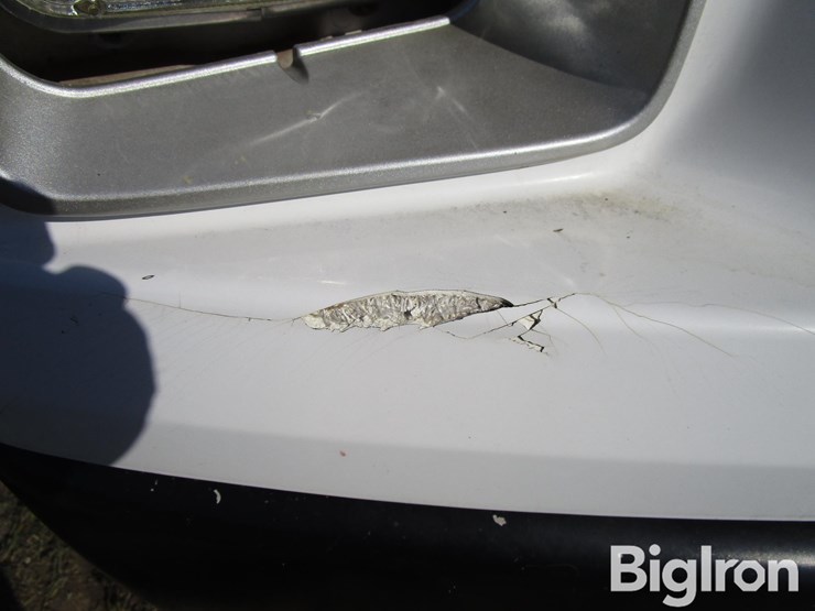 2000-freightliner-fl70-image-16