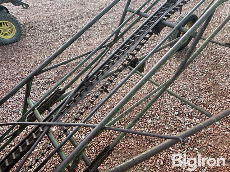 john-deere-200-image-17