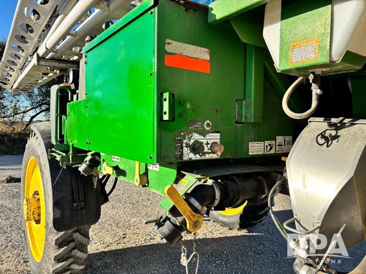 2013-john-deere-4830-image-49