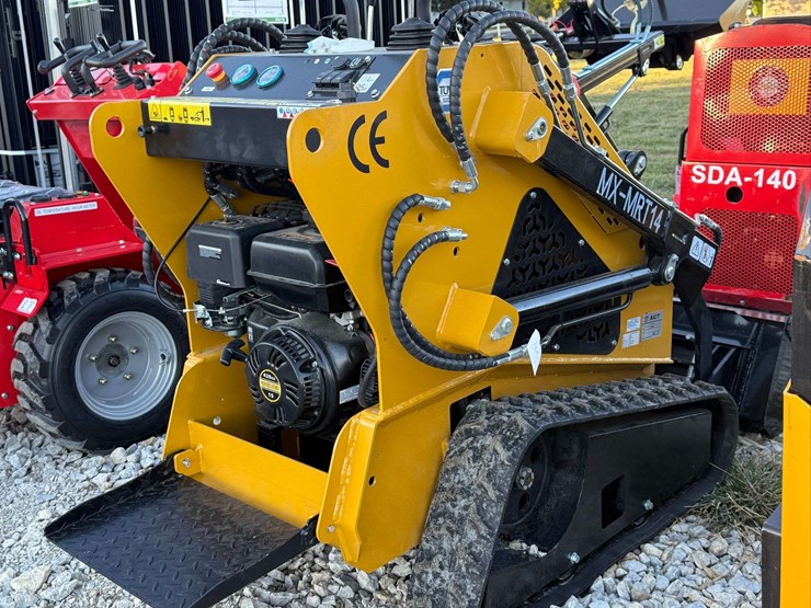 agt-mx-mrt14-mini-track-loader-image-3