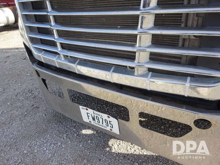 2018-freightliner-cascadia-day-cab-truck-(pz13986,-unit-405)-image-67