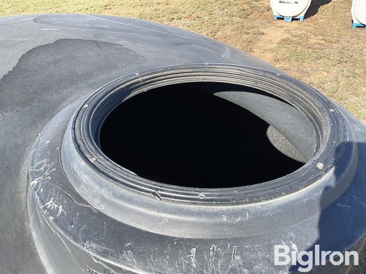 1550-gallon-liquid-fertilizer-poly-tanks-image-12
