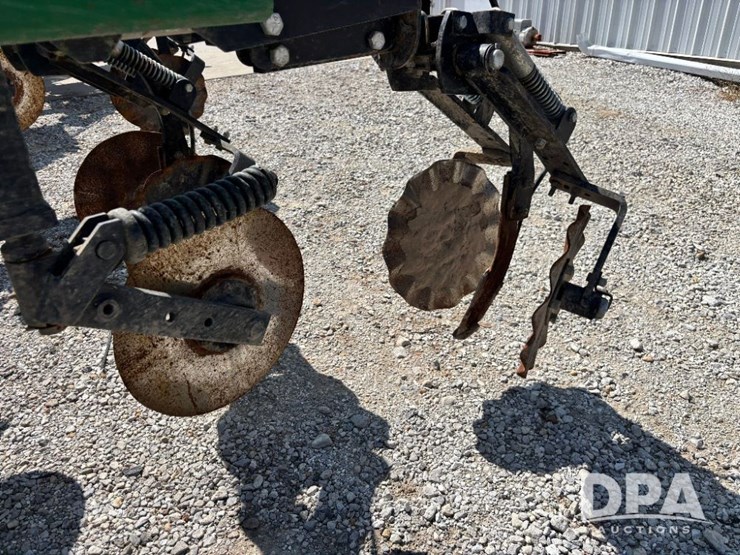 2021-unverferth-3500-image-35