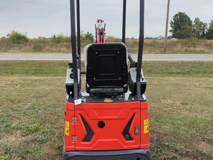 mini-excavator-mx15rx-image-4