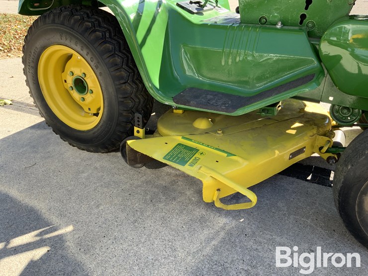 1969-john-deere-112-image-13