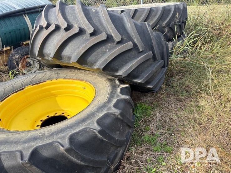 john-deere-r4038-image-2