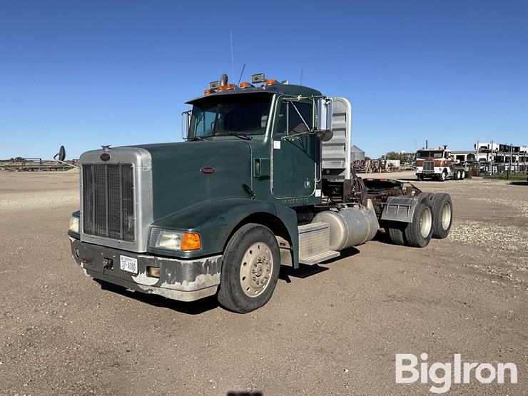 1992-peterbilt-377-image-1