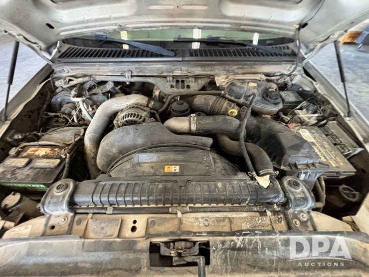 2006-ford-f350-xlt-image-47