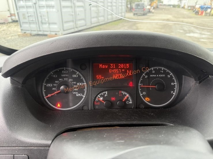 2015-dodge-ram-2500-image-36