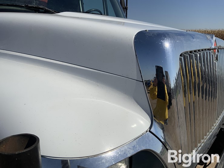 2005-international-7300-image-12