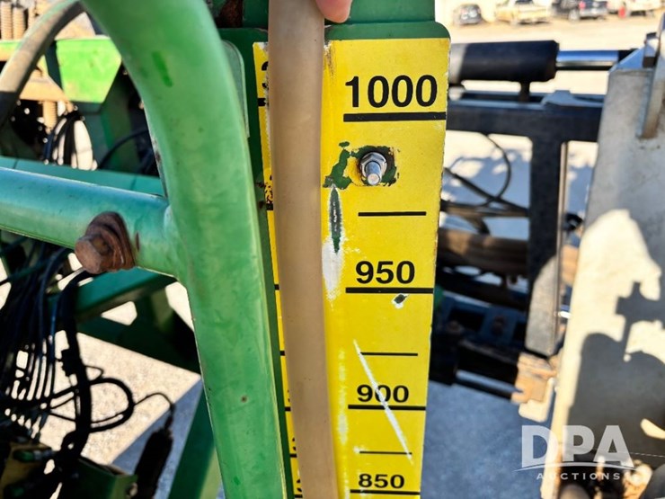 2013-john-deere-4830-image-117