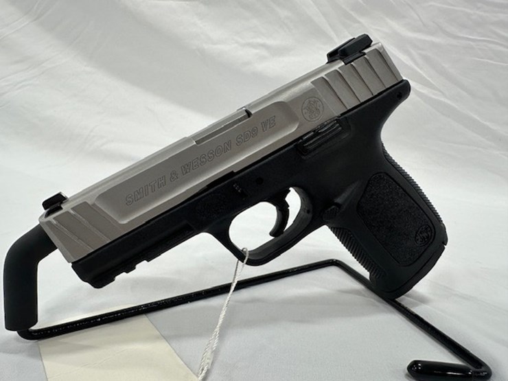 #2025-00030-•-smith-and-wesson-sd9-ve-pistol-image-11