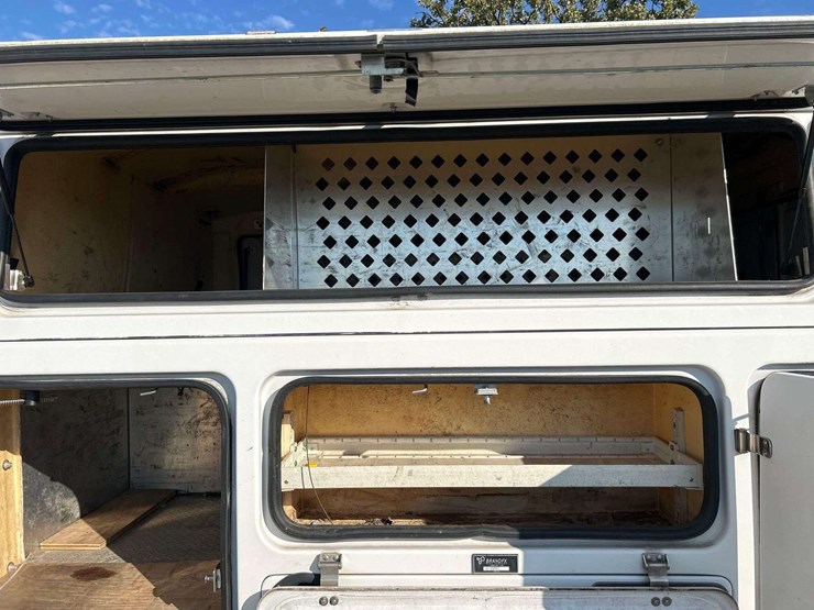 2012-chevrolet-silverado-2500-image-20