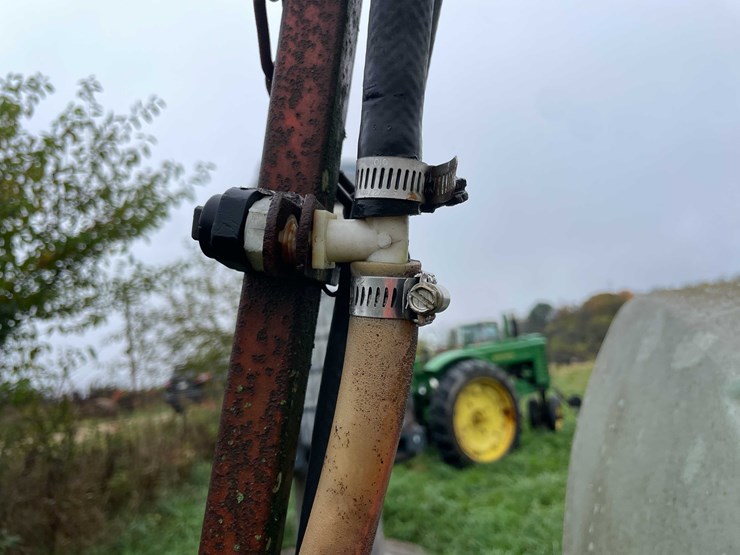 #8032-•-ag-sprayer-image-24