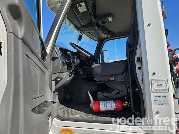 2019-international-lt-image-29