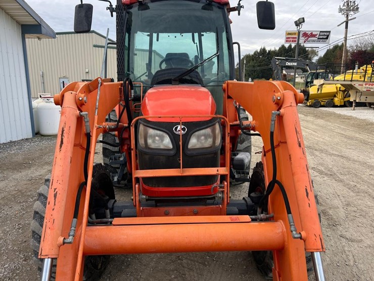 kubota-m7040-image-11